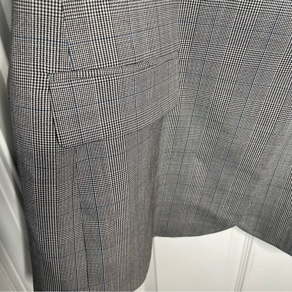 Boden Bloomsbury Wool Blazer in Grey Check Plaid Academia Houndstooth 20-22R - Picture 11 of 16